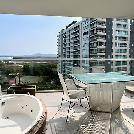 2 Dormitorios Jacuzzi Y Vista Mar. Frente A Playa Cartagena Exterior foto