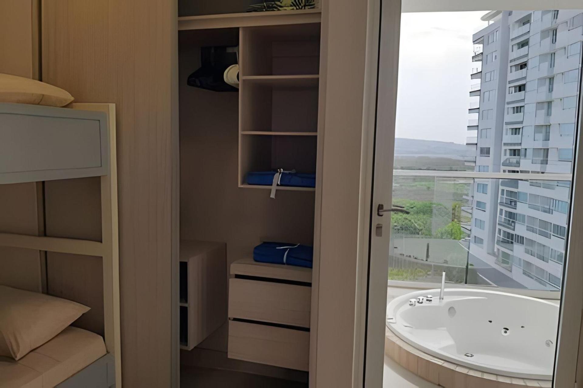 2 Dormitorios Jacuzzi Y Vista Mar. Frente A Playa Cartagena Exterior foto